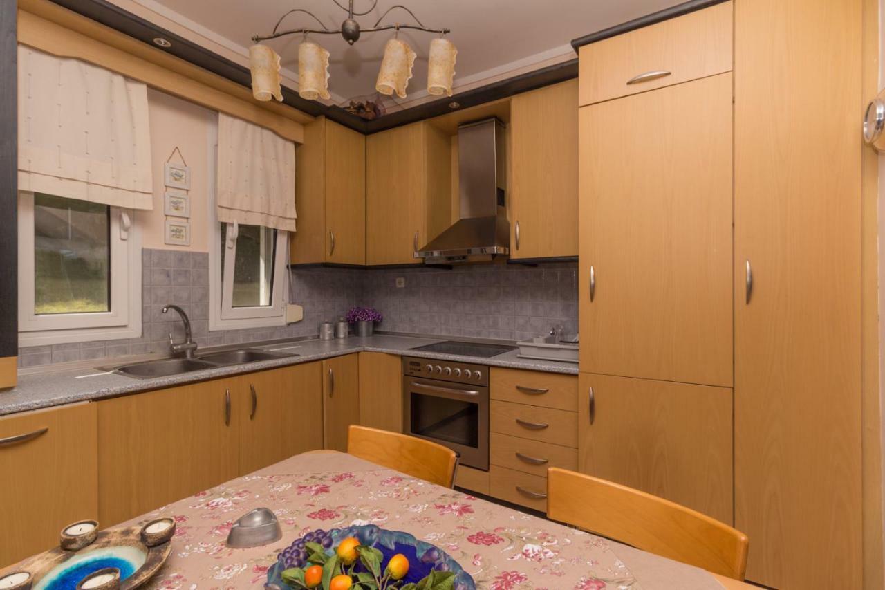 Kyrana Apartments باليوري المظهر الخارجي الصورة