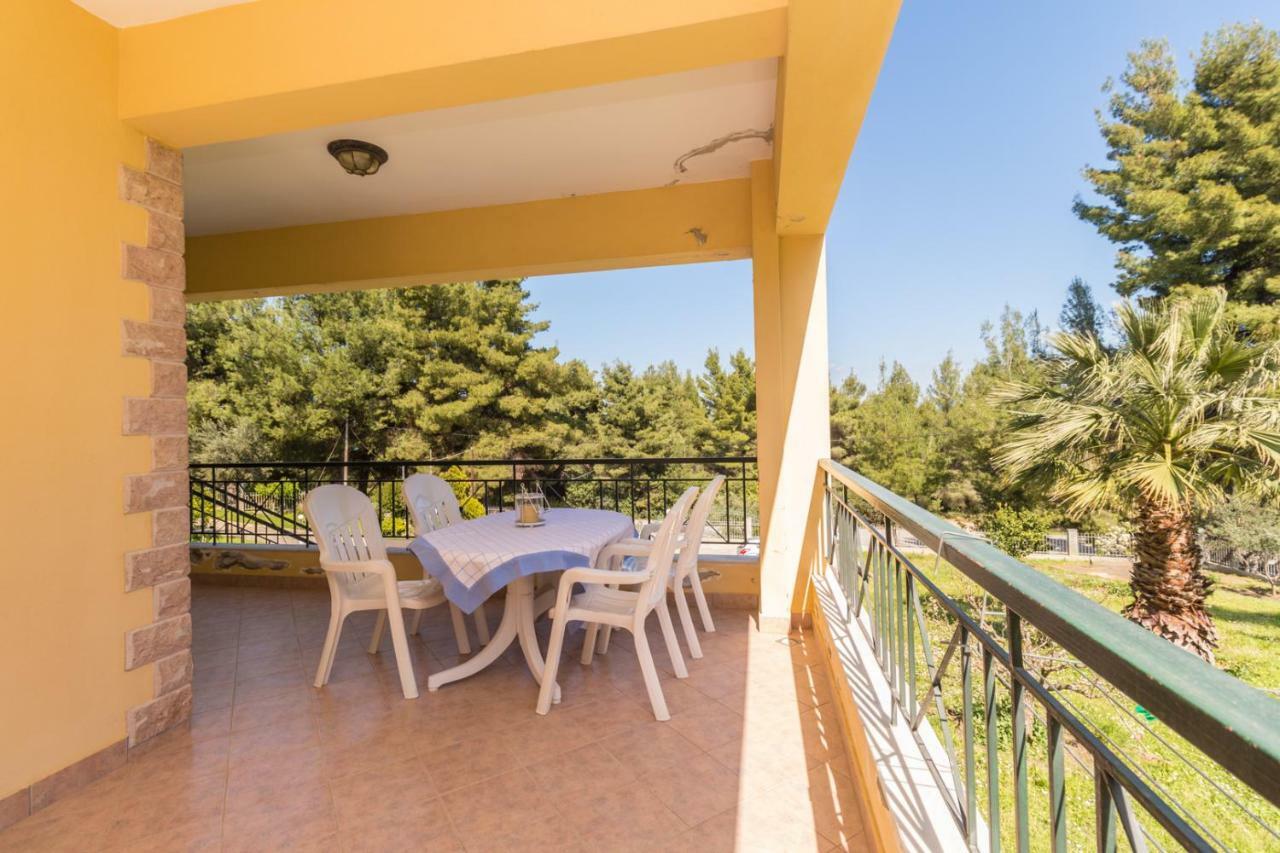 Kyrana Apartments باليوري المظهر الخارجي الصورة