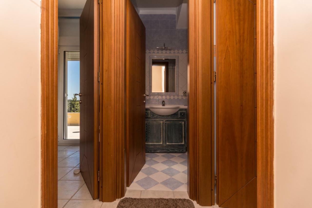 Kyrana Apartments باليوري المظهر الخارجي الصورة